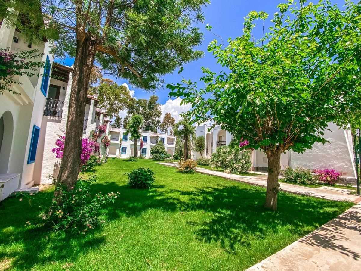 Club Muskebi Hotell Bodrum Exteriör bild